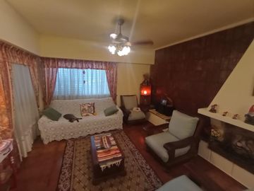 Casa en Jose León Suarez