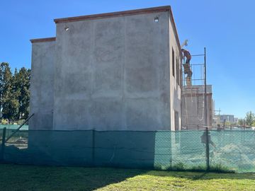CASA EN VENTA EN SANTA ANA - Entrega Marzo/Abril 2025