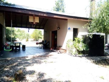Quinta en venta - 2 Dormitorios 1 Baño - 1,000 mts2 - Barrio El Rodeo