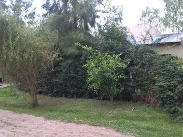 Quinta en venta - 2 Dormitorios 1 Baño - 1,000 mts2 - Barrio El Rodeo