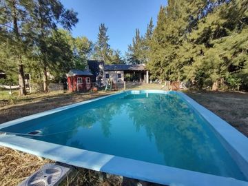 Quinta en venta - 2 Dormitorios 1 Baño - 1,000 mts2 - Barrio El Rodeo