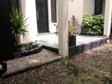 Quinta en venta - 2 Dormitorios 1 Baño - 1,000 mts2 - Barrio El Rodeo