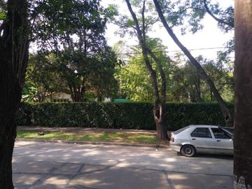Casa en venta - 4 Dormitorios 2 Baños - 1.680Mts2 - Florencio Varela