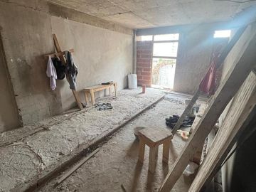 Venta Monoambiente En Construcción, Escalada.