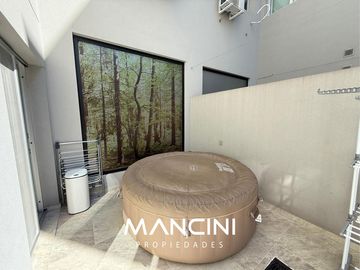 Departamento en venta de 2 ambientes con patio - Villa Ballester Centro
