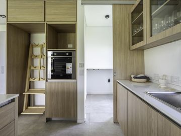 VENTA, CASA, EL CANTON, BARRIO NORTE, LOTE AL 700