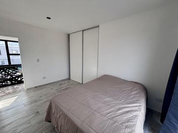 VENTA CASA SAN SEBASTIAN AREA 5 - 5 AMBIENTES - 2 PLANTAS