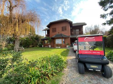 Casa en Venta en La Martona Canning