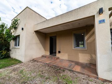 Casa a la venta en barrio cerrado Lomas de San Francisco  lujan