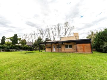 Casa a la venta en barrio cerrado Lomas de San Francisco  lujan