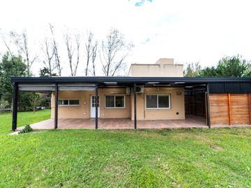 Casa a la venta en barrio cerrado Lomas de San Francisco  lujan