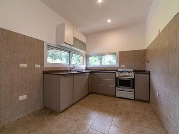 Casa a la venta en barrio cerrado Lomas de San Francisco  lujan