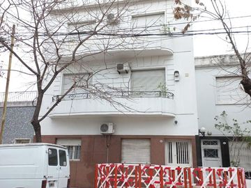 Departamento, Barracas, 3 ambientes c balcon terraza, APTO CREDITO, muy luminoso