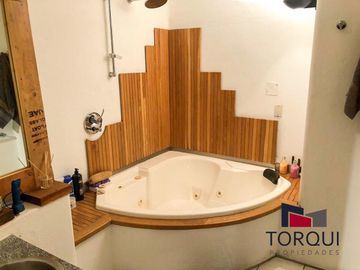 Loft Palacio Alcorta - AV. Figueroa Alcorta al 3300 - 2do piso - Vista a la pileta con cochera