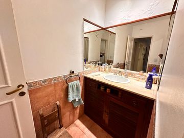 Importante casa de 3 dormitorios, barrio privado Casco Viejo, Yerba Buena