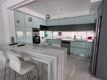 5 AMBIENTES | AV. SHAW 1298