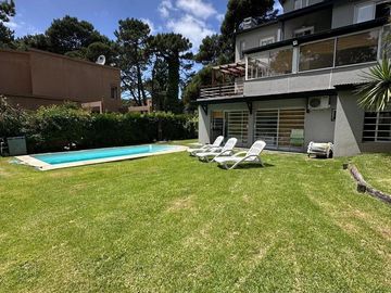 5 AMBIENTES | AV. SHAW 1298