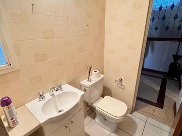 Hermosa casa de 4 dormitorios en excelente estado en Parque Guillermina, SMT