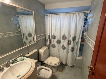 Hermosa casa de 4 dormitorios en excelente estado en Parque Guillermina, SMT