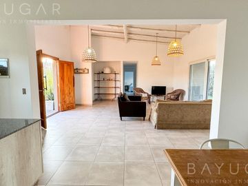 Alquiler Casa - Barrio Privado El Aljibe / Pilar - Con muebles