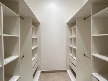 Excelente casa a estrenar en venta en Santo Tomas
