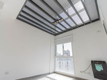 Departamento 2 amb en duplex con cochera cubierta en  Parque Patricios Estación Buenos Aires