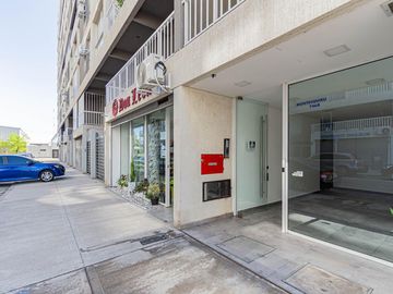 Departamento 2 amb en duplex con cochera cubierta en  Parque Patricios Estación Buenos Aires