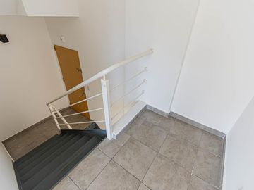 Departamento 2 amb en duplex con cochera cubierta en  Parque Patricios Estación Buenos Aires