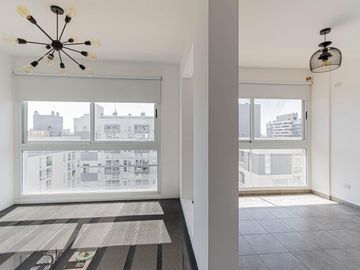 Departamento 2 amb en duplex con cochera cubierta en  Parque Patricios Estación Buenos Aires