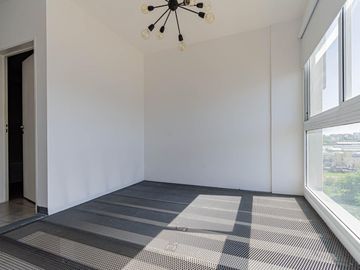 Departamento 2 amb en duplex con cochera cubierta en  Parque Patricios Estación Buenos Aires