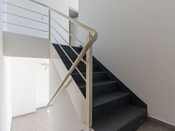 Departamento 2 amb en duplex con cochera cubierta en  Parque Patricios Estación Buenos Aires