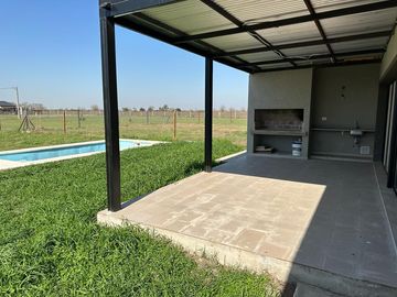 Casa en Pucará de Los Búhos, Roldán
