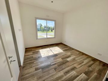 VENTA CASA SAN SEBASTIAN A11 4 AMBIENTES