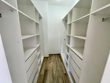 VENTA CASA SAN SEBASTIAN A11 4 AMBIENTES