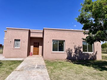 VENTA CASA SAN SEBASTIAN A11 4 AMBIENTES
