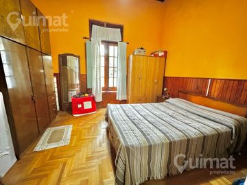 CASA 5 AMBIENTES CON COCHERA - 149M2 - LAS FLORES, BUENOS AIRES
