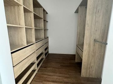 Casa en Venta, 6 Ambientes,  en Haras Santa Maria, Loma Verde, Escobar, GBA Norte