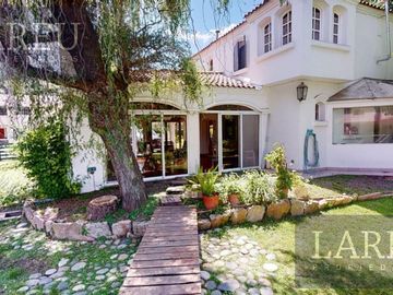 Casa en Venta - Mapuche Country Club, Pilar