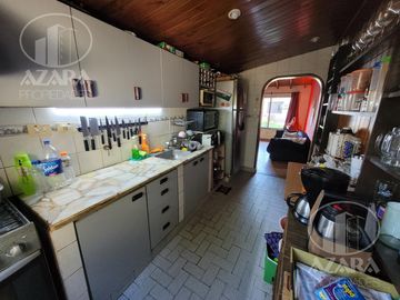 Casa lote propio  8,66 x 45  ideal 2 familias   en  beccar