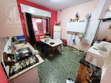 Casa lote propio  8,66 x 45  ideal 2 familias   en  beccar
