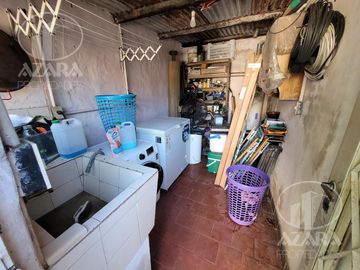 Casa lote propio  8,66 x 45  ideal 2 familias   en  beccar