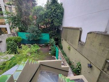 Venta PH tipo Departamento  4 ambientes con patio, Sin Expensas. Avellaneda al 1000-  Castelar Norte
