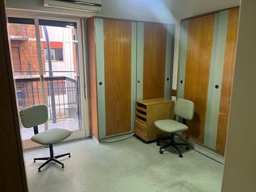 Departamento en VENTA  frente a Facultad de medicina -  3 Ambientes apto laboratorio y consultorio