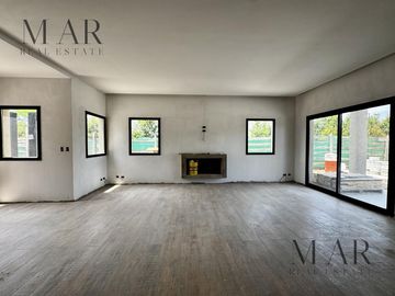 Casa en Venta en Los Castaños, Nordelta