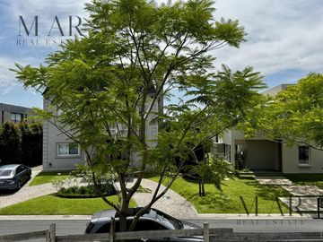 Casa en Venta en Los Castaños, Nordelta