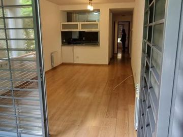 Departamento 2 ambientes con balcón en venta- Castelar Norte
