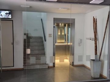 Departamento 2 ambientes con balcón en venta- Castelar Norte