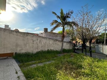 Casa en venta en Lanús - AMPLIAS MODALIDADES DE PAGO !