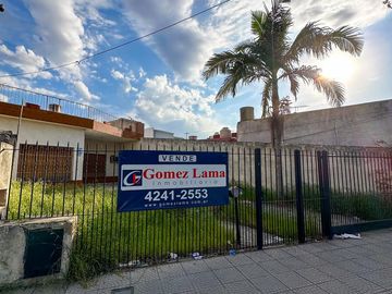 Casa en venta en Lanús - AMPLIAS MODALIDADES DE PAGO !