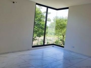 TU CASA EN LOS ROBLES